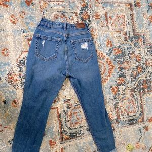 Hollister mom jeans
